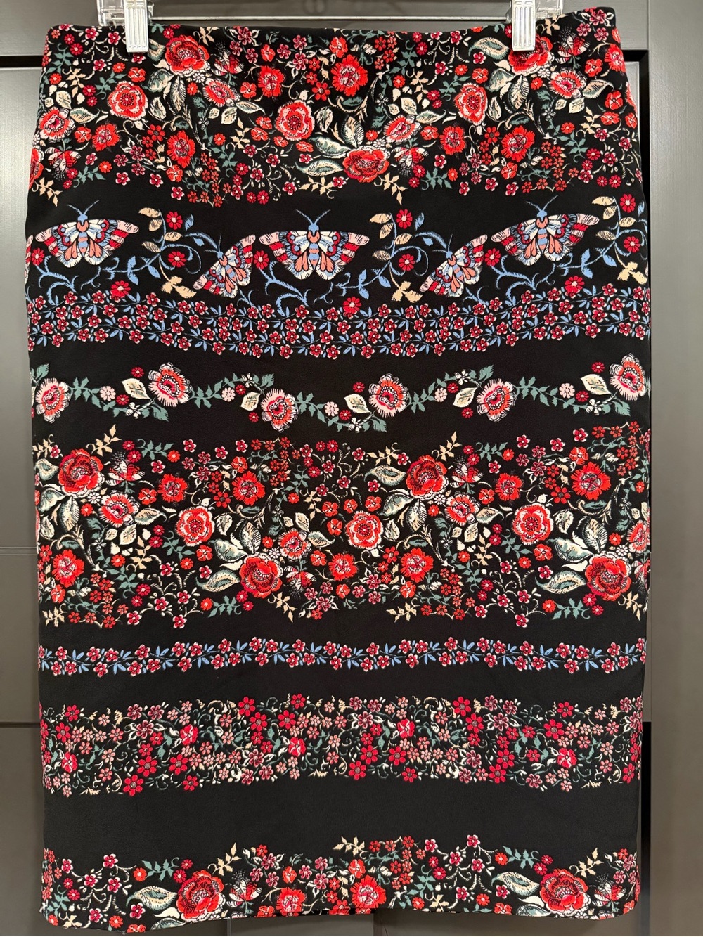 New York & Company Black Floral Skirt